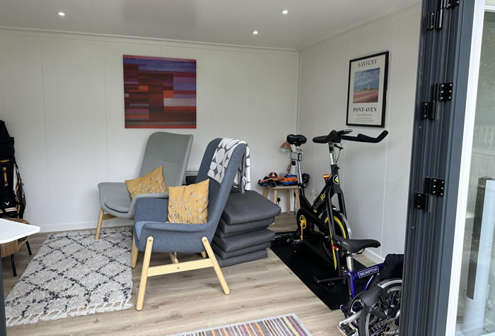 Flexible multi room cabin interior