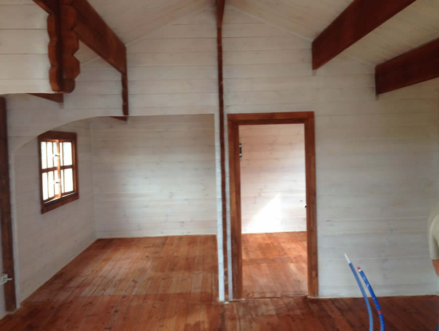 Brooklyn Plus Log Cabin