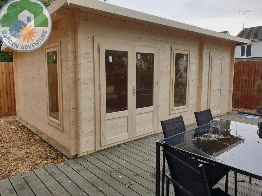 Livata 6x4 Log Cabin