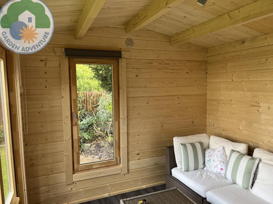 Livata 6x4 Log Cabin