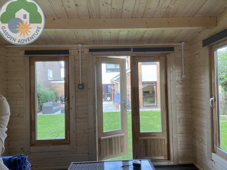 Livata 6x4 Log Cabin