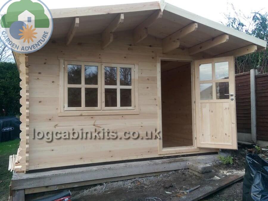 Belvedere Plus 4x4 Log Cabin