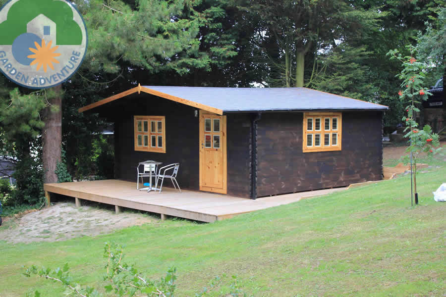 Belvedere Plus Log Cabin